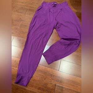 Under Armour Deep Purple Athletic Pants Joggers